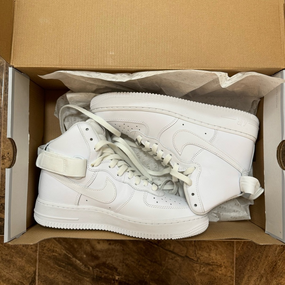 Nike Air Force 1 High - Women's Shoes in White